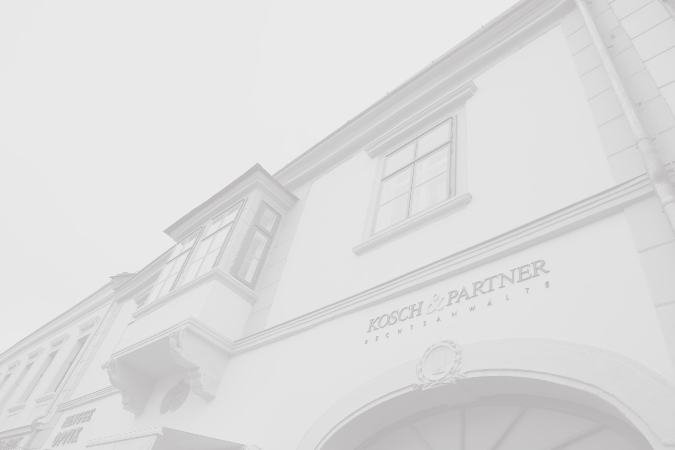Außenansicht der Fassade der Kanzlei "Kosch & Partner Rechtsanwälte" in Eisenstadt